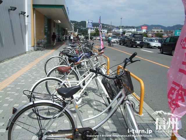 渚ライフサイトの自転車置き場