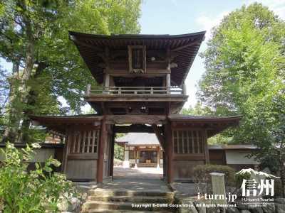 眞福寺の山門