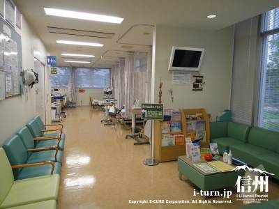 長野市民病院の外来化学療法センターの待合