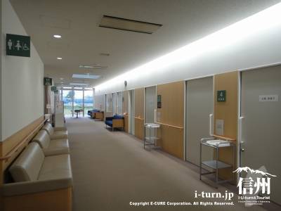 長野市民病院健診センター診察室前の風景